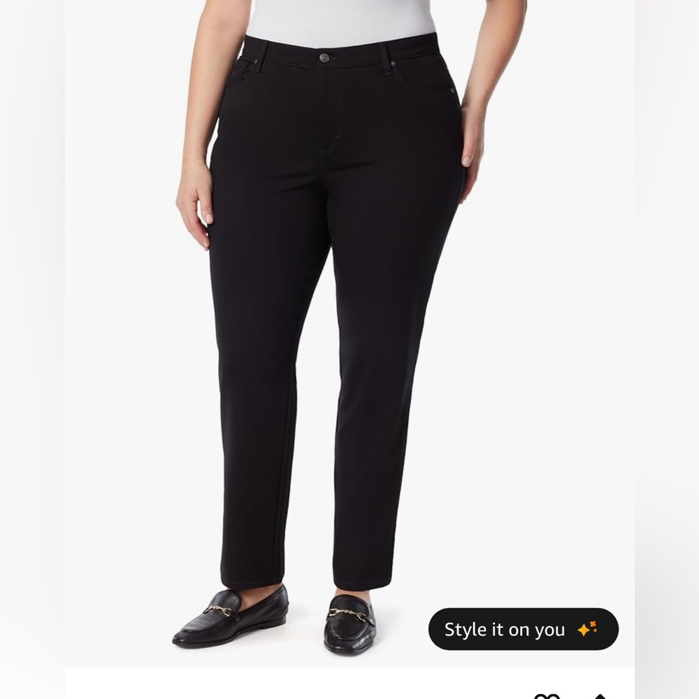 Gloria Vanderbilt Women's Classic Black Straight Leg Jeans